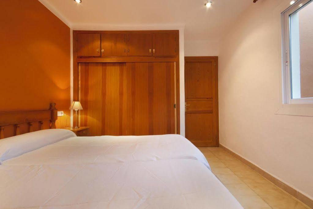 Pinos Altos Apartments Cala de Sant Vicenc Exterior foto